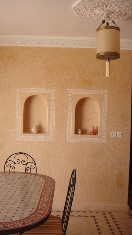 Appartement Terrasse Beau Soleil 에사우이라 외부 사진