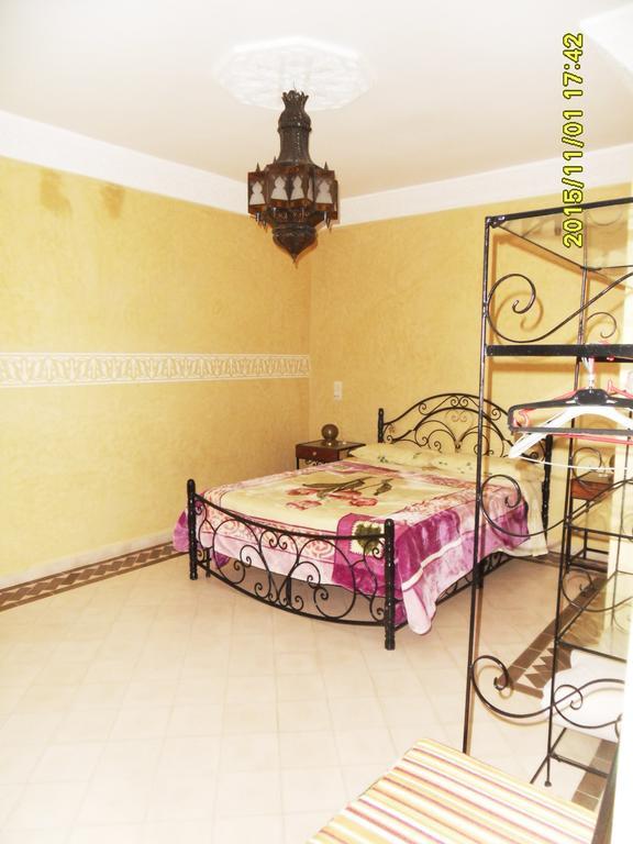Appartement Terrasse Beau Soleil 에사우이라 외부 사진
