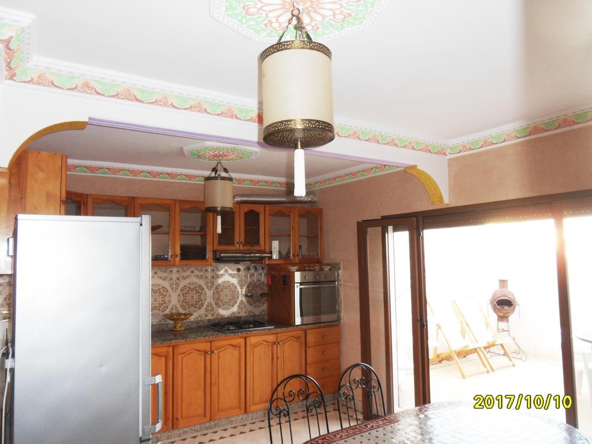Appartement Terrasse Beau Soleil 에사우이라 외부 사진